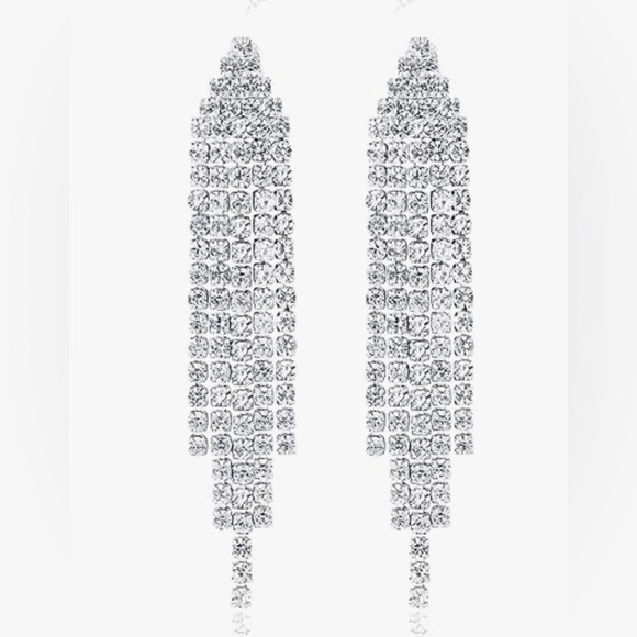 Jewelry - Rhinestone Clip On Earrings